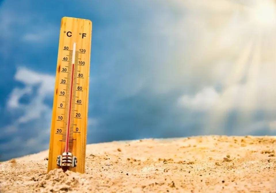 Verão no Brasil deve ter calor acima da média e chuvas irregulares